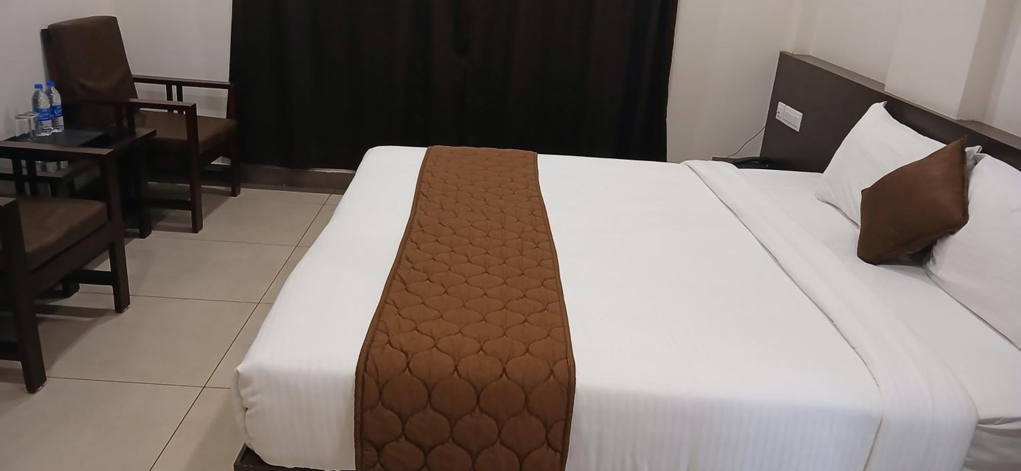 Hotel Pankaj Residency Guruvāyūr Exteriér fotografie