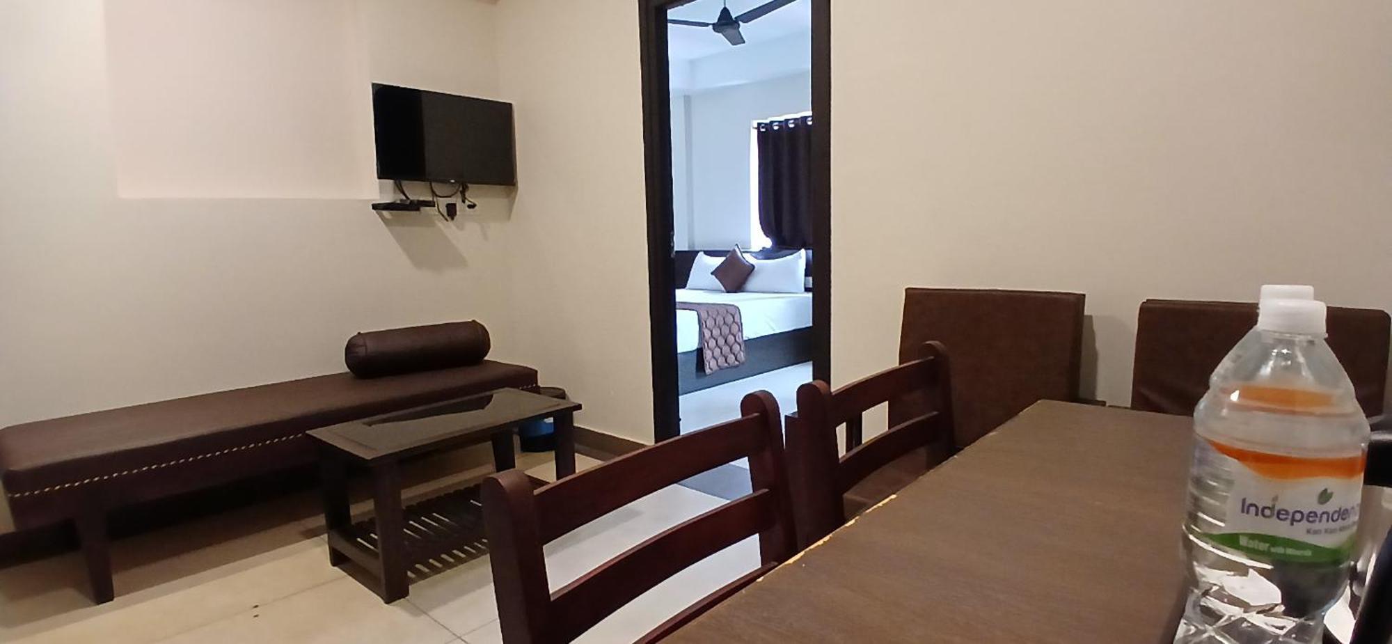 Hotel Pankaj Residency Guruvāyūr Exteriér fotografie